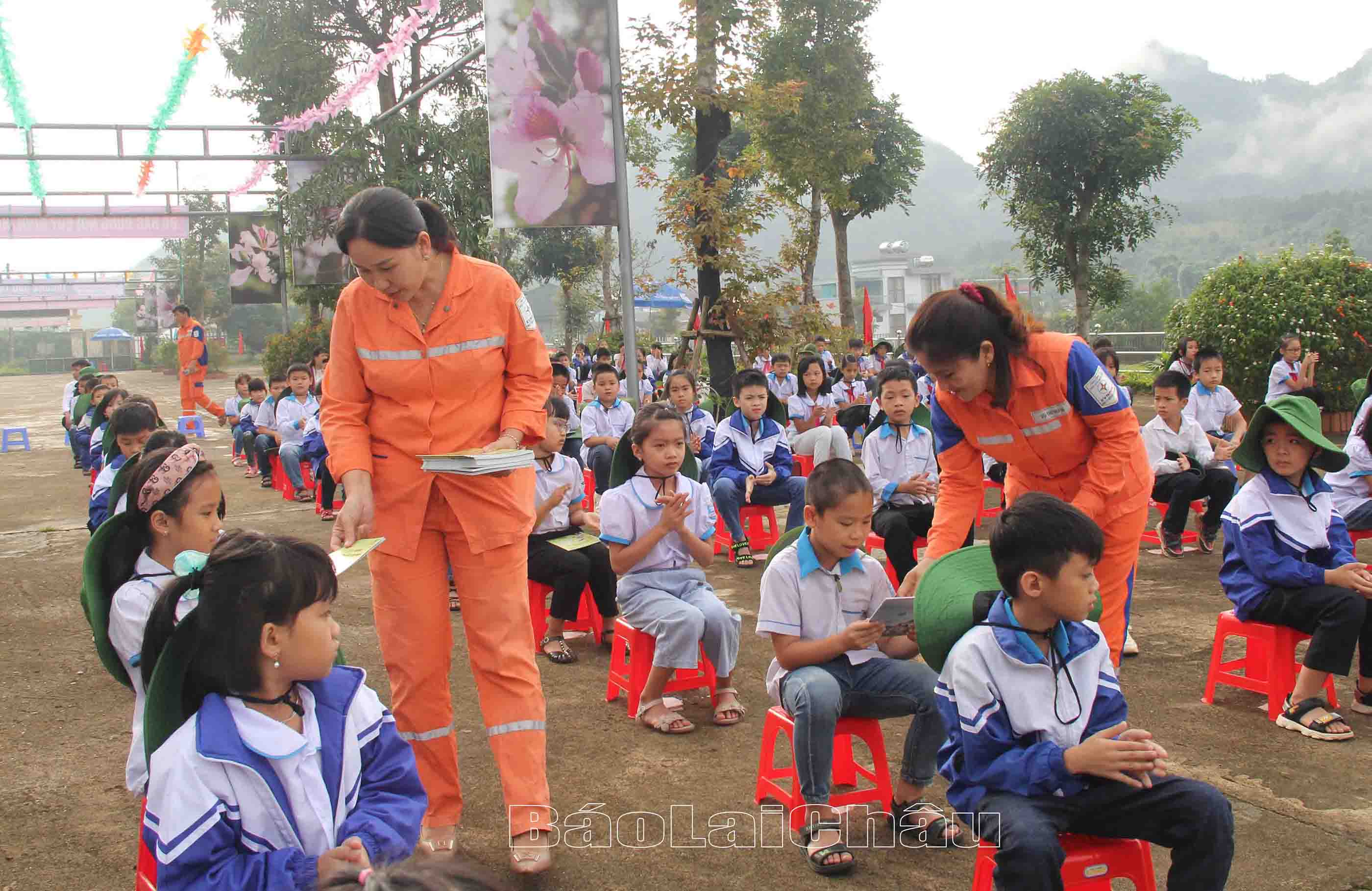 tuyên truyền