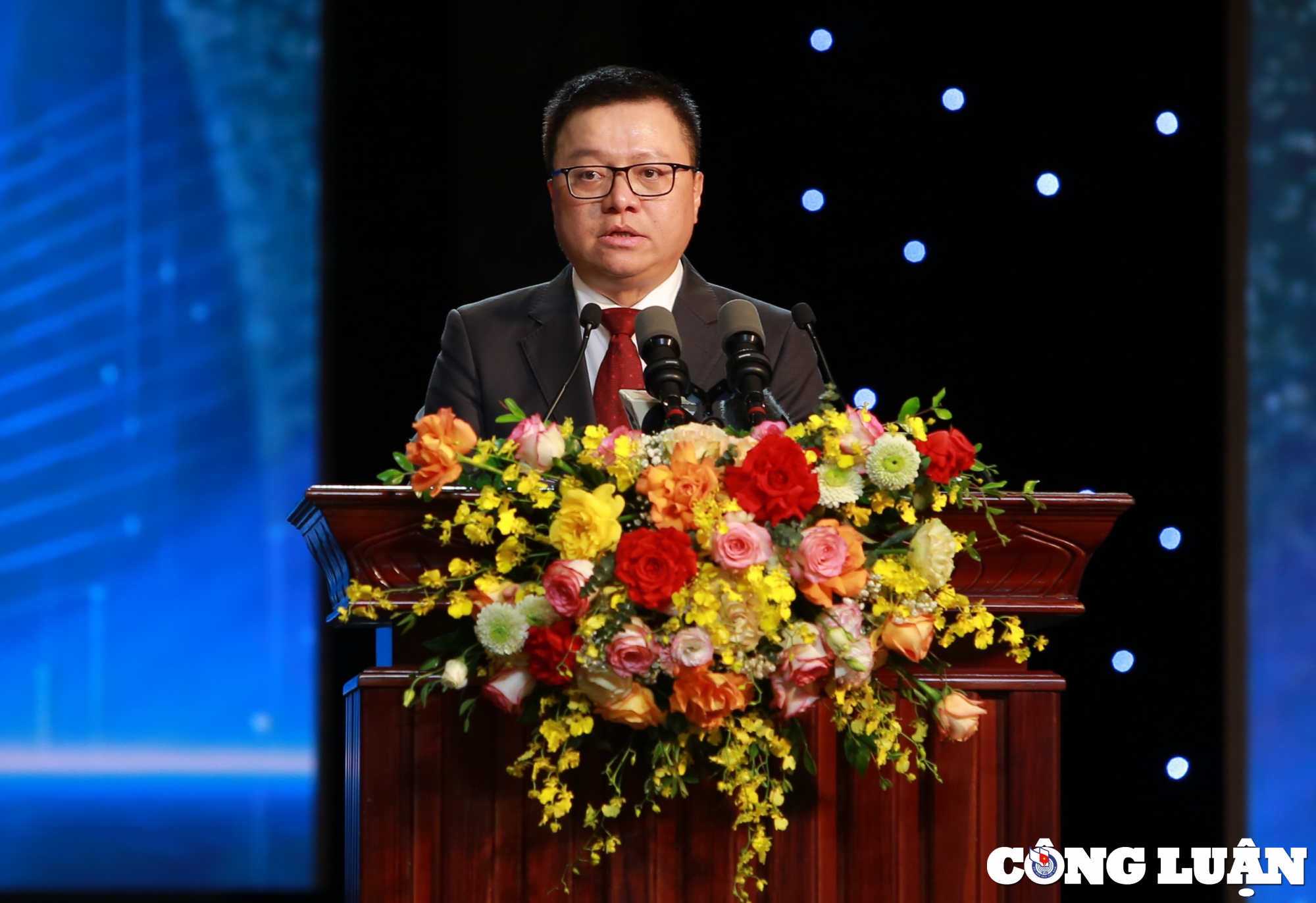 nguoi lam bao tiep tuc dan than di dau trong nhung van de lon cua dat nuoc hinh 3