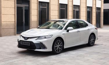 Thế hệ Camry hiện tại sẽ được duy trì thêm một thời gian nữa.