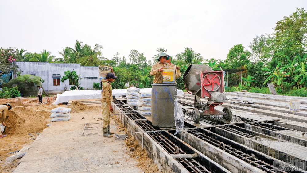 Công trường đường Vành đai phía Tây TP Cần Thơ đoạn đi qua quận Bình Thủy.