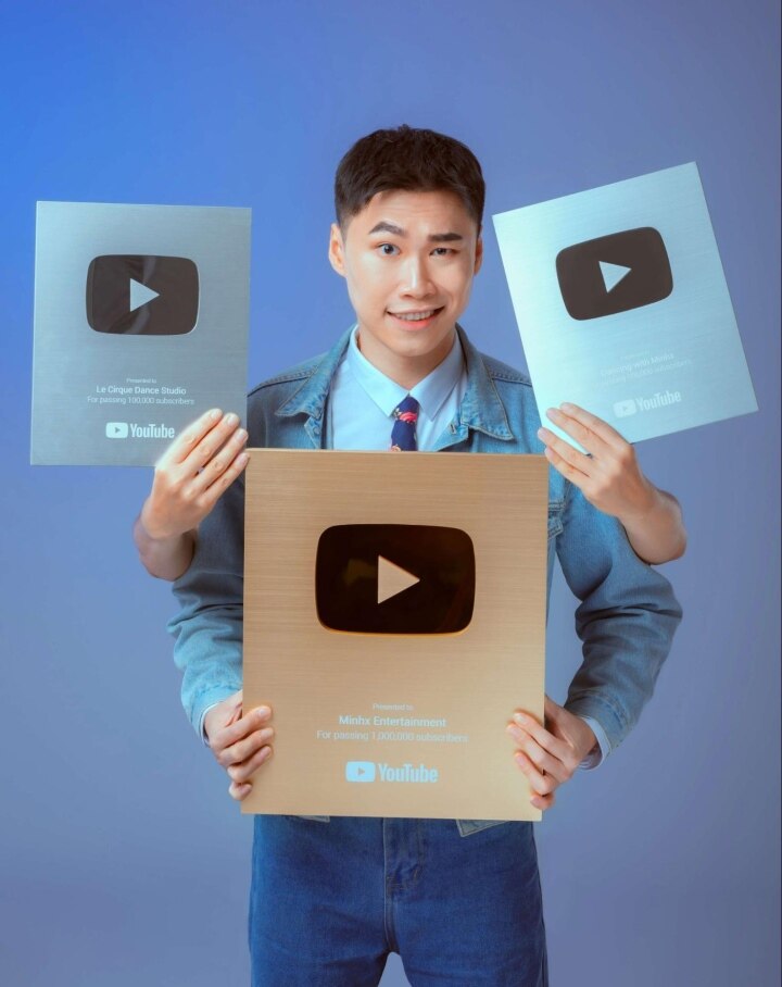 Bí quyết xây kênh đa nền tảng của thầy giáo dạy nhảy nhận nút vàng YouTube - 1