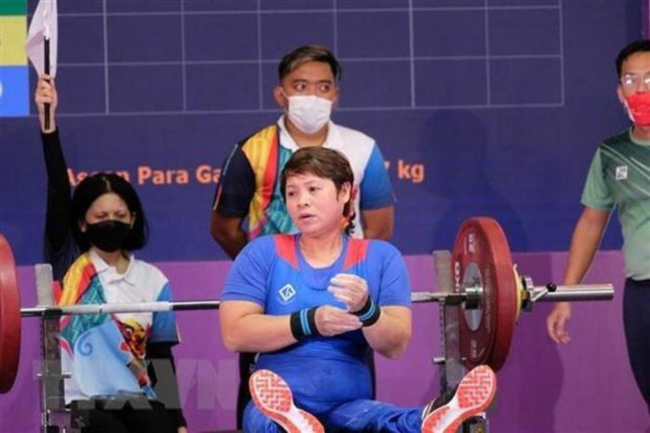 Bỏ xa đối thủ 126kg, VĐV Việt Nam phá kỷ lục ASEAN Para Games môn cử tạ 1