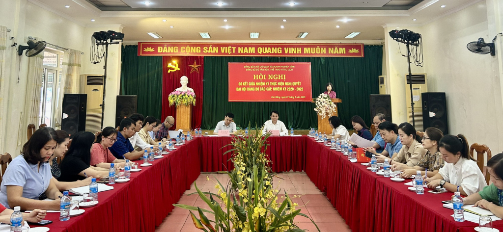 Hội nghị sơ kết giữa nhiệm kỳ thực hiện nghị quyết đại hội Đảng bộ các cấp, nhiệm kỳ 2020 - 2025