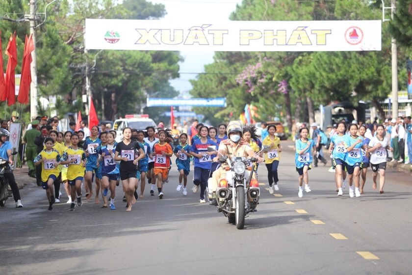 Hội thi thể thao các dân tộc thiểu số toàn quốc lần thứ XIII, khu vực II diễn ra tại Pleiku từ ngày 15-6 ảnh 1