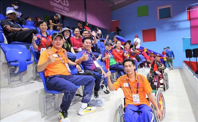 Kết thúc ASEAN Para Games 12, đoàn Việt Nam vượt chỉ tiêu, đạt tổng cộng 201 huy chương, xếp thứ 3 toàn đoàn