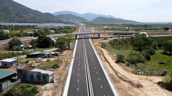 Khánh thành cao tốc Nha Trang - Cam Lâm và Vĩnh Hảo - Phan Thiết - 1