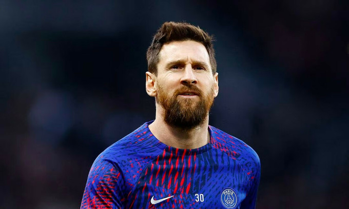 Messi trước trận gặp Angers trên sân Raymond Kopa ở Pháp ngày 21/4/2023. Ảnh: Reuters