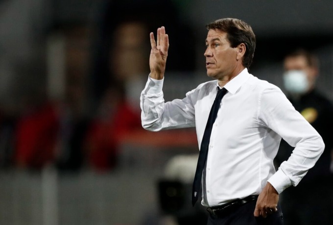 Rudi Garcia sẽ nắm Napoli từ hè này. Ảnh: EPA