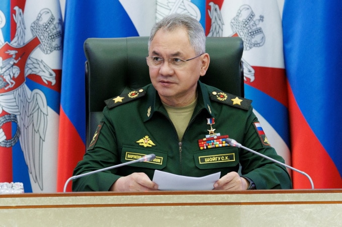 Bộ trưởng Quốc phòng Nga Sergei Shoigu tại một cuộc họp ở Moskva ngày 24/5. Ảnh: Reuters