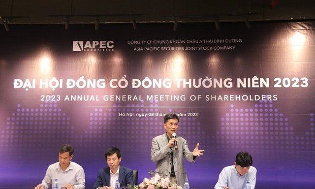 Tài chính - Ngân hàng - Nhà đầu tư 'tháo chạy' khỏi cổ phiếu 'họ Apec' (Hình 2).