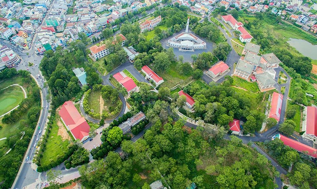 Trường ĐH Đà Lạt –- nơi có môi trường nghiên cứu, học tập rất lý tưởng cho sinh viên