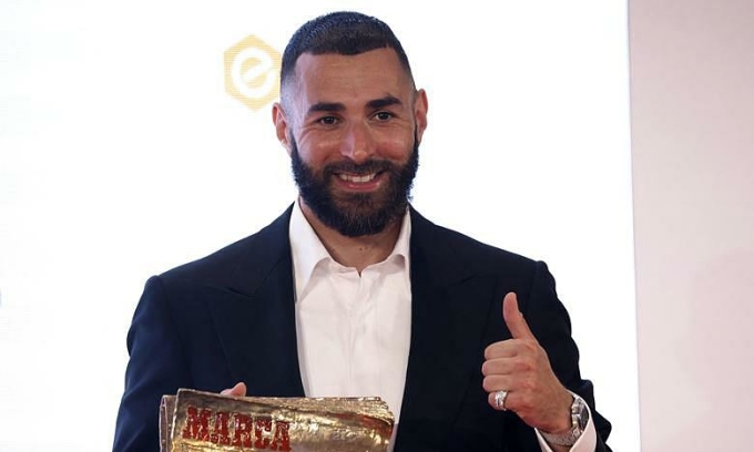 Karim Benzema trong một lễ trao giải ở Tây Ban Nha ngày 1/6/2023. Ảnh: Reuters