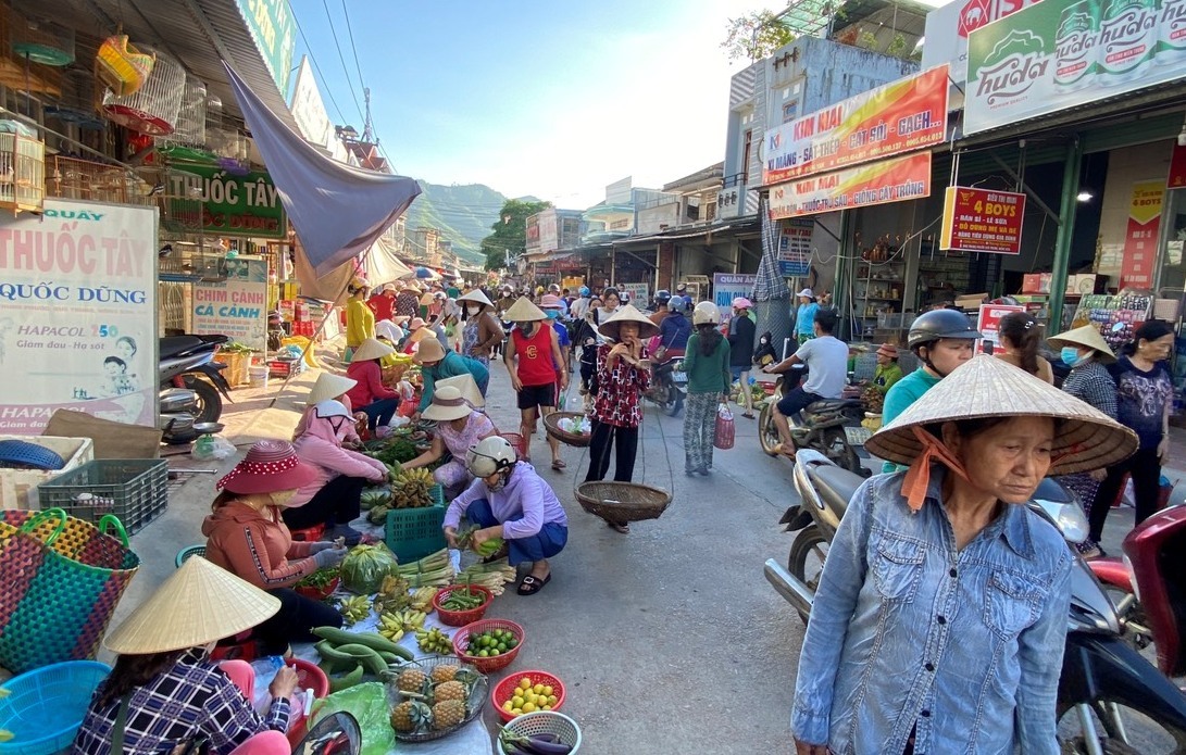 Bánh ú tro phục vụ Tết Đoan Ngọ. Ảnh: N.P