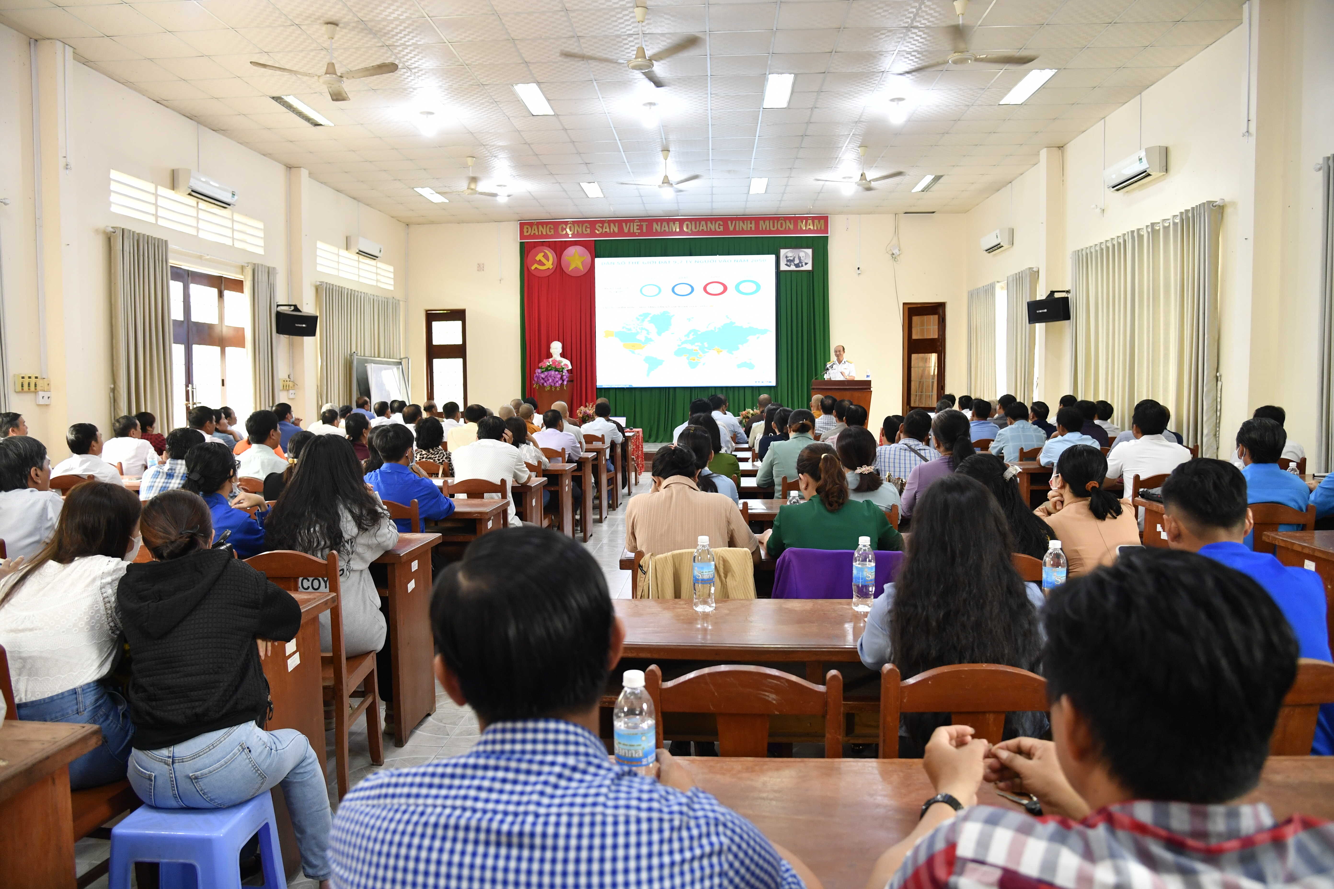 Sự kiện - Kiên Giang: Tăng cường tuyên truyền biển, đảo trên địa bàn thành phố Phú Quốc