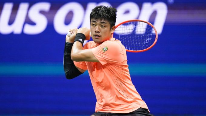 Wu Yibing (Ngô Dịch Bính) 23 tuổi, cao 1m83, nặng 80kg. Anh là tay vợt Trung Quốc chơi nhiều trận ATP Tour nhất từ đầu năm nay. Ảnh: ATP