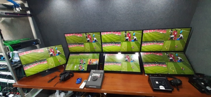 VAR có thể xuất hiện ngay tại V-League 2023 - 1