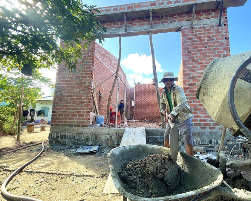 Vì bình yên buôn làng - Kỳ 3: Tạo chuyển biến toàn diện vùng dân tộc thiểu số  ảnh 2