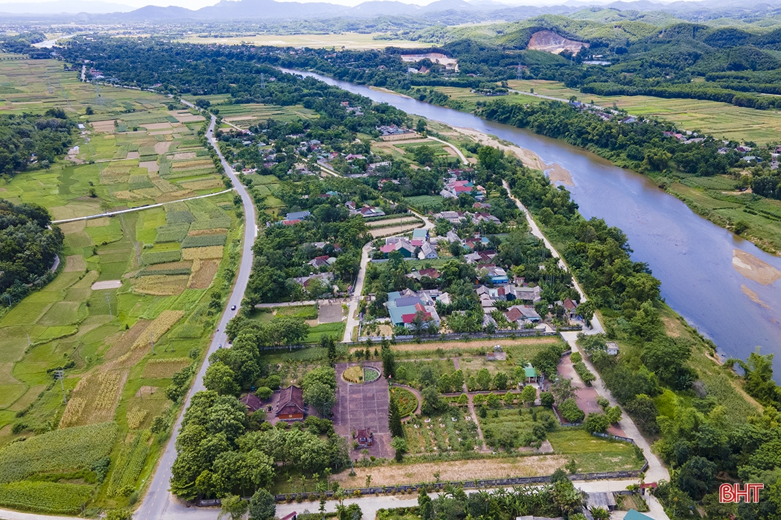 Thăm khu di tích Hải Thượng Lãn Ông tại Hà Tĩnh