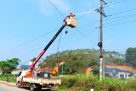 Điện lực Thanh Thủy nâng cao năng lực cung cấp điện trong mùa nắng nóng