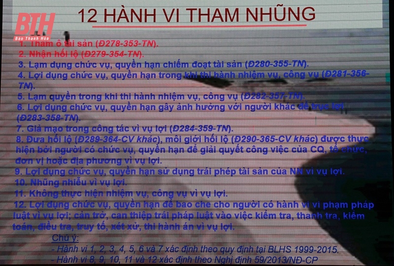 Tập huấn, bồi dưỡng kiến thức pháp luật về phòng, chống tham nhũng và nghiệp vụ phổ biến giáo dục pháp luật