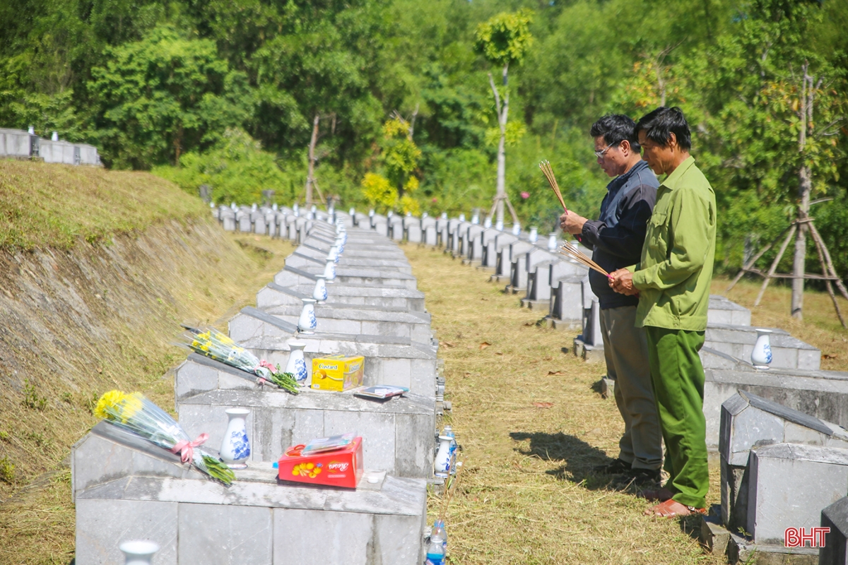 Tháng 7 tri ân, thăm Nghĩa trang Liệt sỹ Nầm