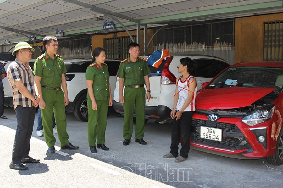 Công an Hà Nam Truy bắt nhanh đối tượng siết cổ lái xe cướp xe ô tô và tài sản trong đêm  