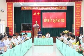 Chủ tịch Quốc hội Vương Đình Huệ làm việc với Ban Thường vụ Tỉnh ủy Quảng Trị