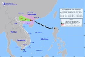 Cơn bão số 1: Gió giật cấp 14, cách Móng Cái khoảng 140km