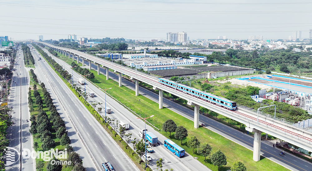 Việc kéo dài tuyến metro số 1 về các tỉnh Đồng Nai, Bình Dương là cần thiết để tăng cường kết nối vùng. Ảnh: C.T.V