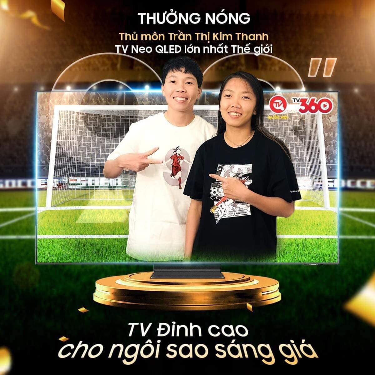 Samsung thưởng nóng TV Neo QLED 4K 98 inch cho thủ môn sinh năm 1993 (Ảnh: FB của Trần Thị Kim Thanh)