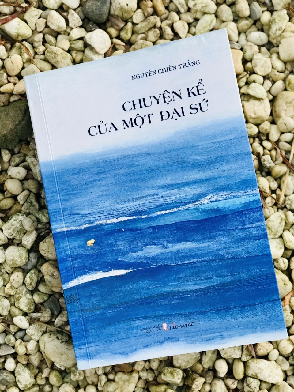 "Chuyện kể của một Đại sứ" - Khoảnh khắc nghề nghiệp-Khoảnh khắc cuộc đời ảnh 1