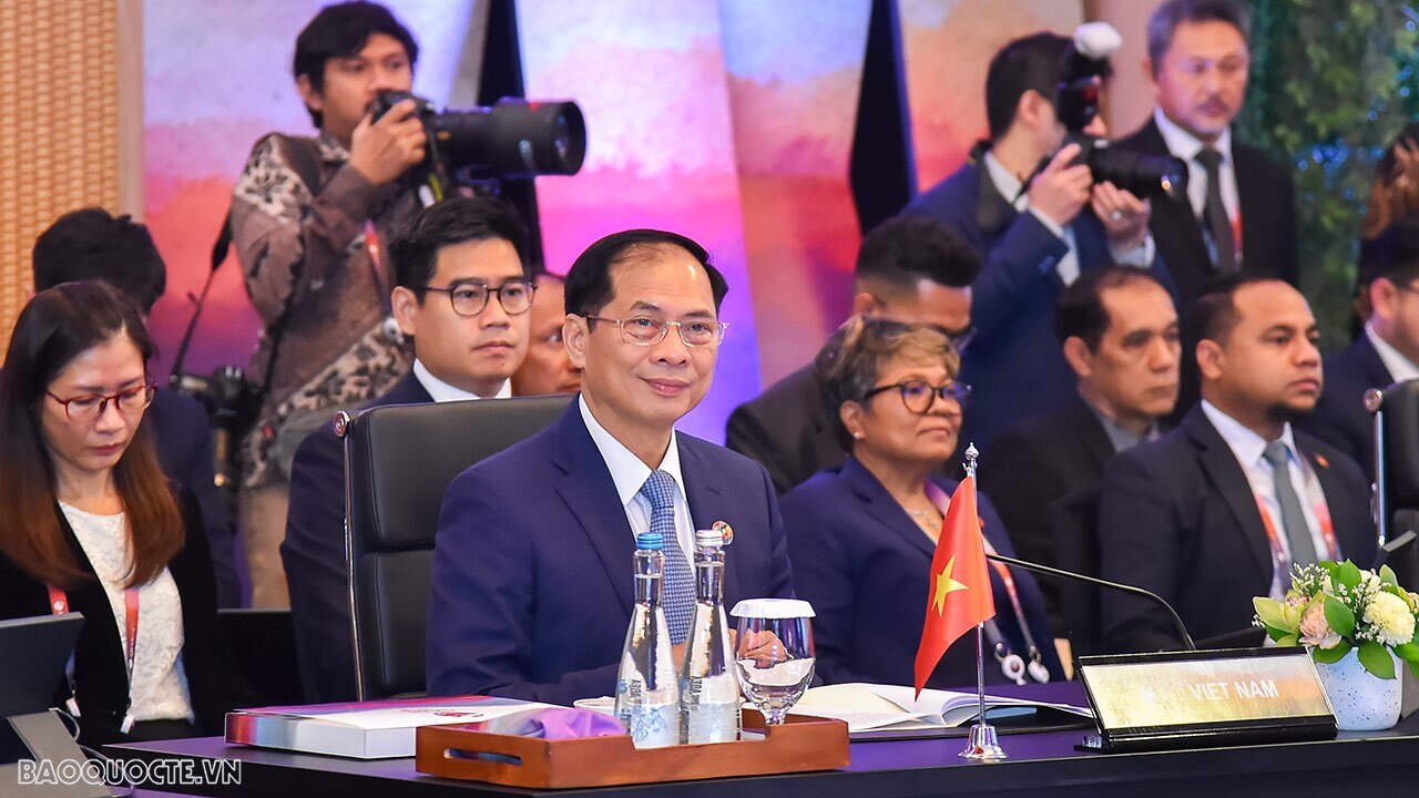 AMM-56: ASEAN tái khẳng định mục tiêu xây dựng Đông Nam Á không có vũ khí hạt nhân, đẩy mạnh hợp tác khu vực về quyền con người