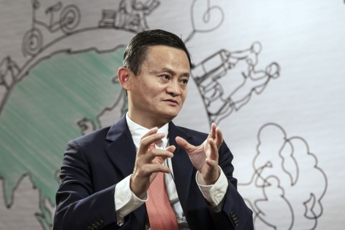 Jack Ma trong một cuộc phỏng vấn với Bloomberg. Ảnh: Bloomberg