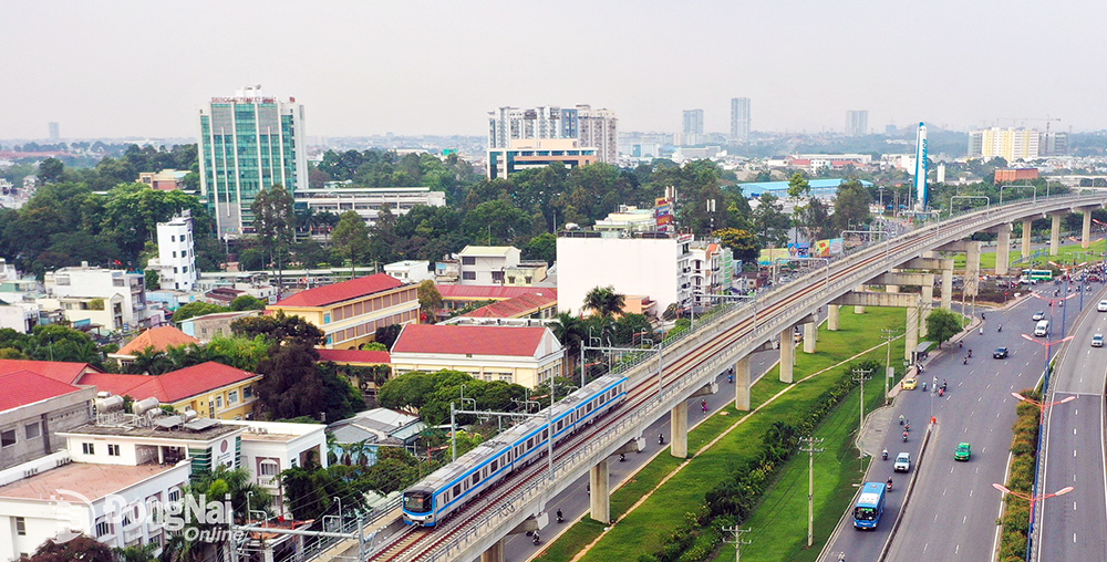 Việc kéo dài tuyến metro số 1 về Đồng Nai, Bình Dương là cần thiết để tăng cường kết nối vùng. Ảnh: CTV