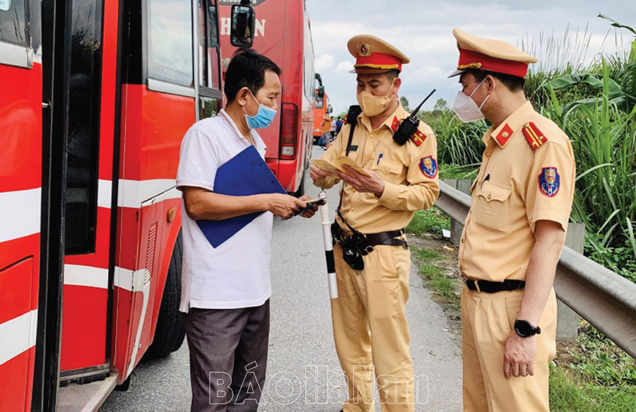 Thực hiện đồng bộ các giải pháp để kéo giảm tai nạn giao thông