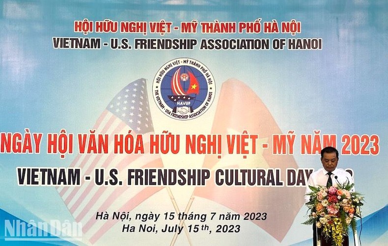 Tưng bừng Ngày hội Văn hóa hữu nghị Việt – Mỹ tại Hà Nội ảnh 1