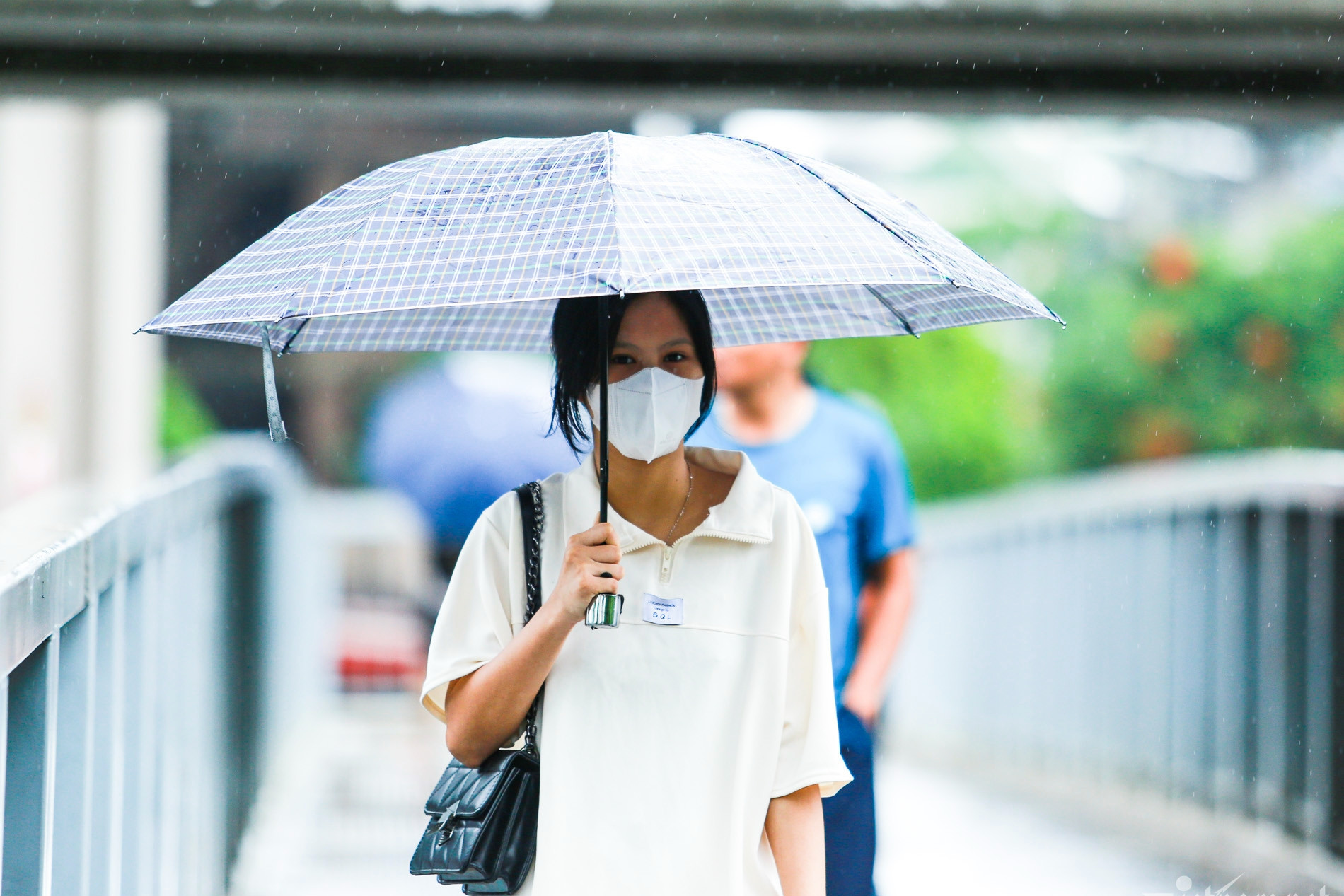 Thời tiết Hà Nội 3 ngày tới: Mưa rào gián đoạn, trưa chiều nóng oi