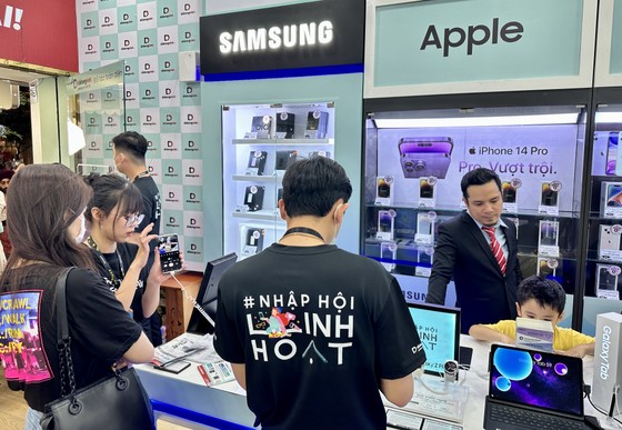 “Xài đã không thích thì trả” Galaxy Z Fold5, Z Flip5 ảnh 1