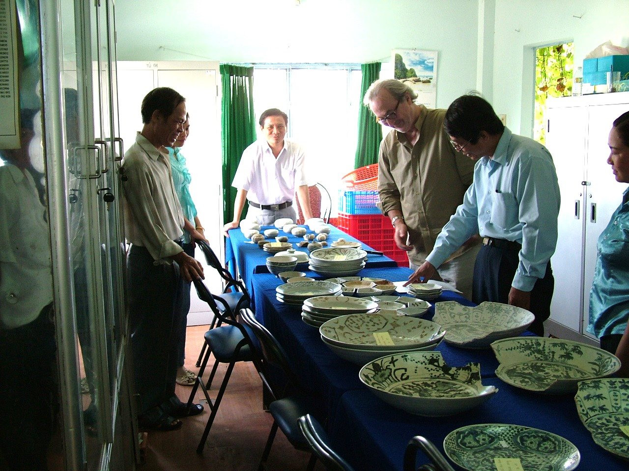 cong-ty-truc-vot-cuu-ho-visal-xem-hiet-vat-tau-co-truc-vot-tren-vung-bien-binh-thuan-nam-2008.1.jpg