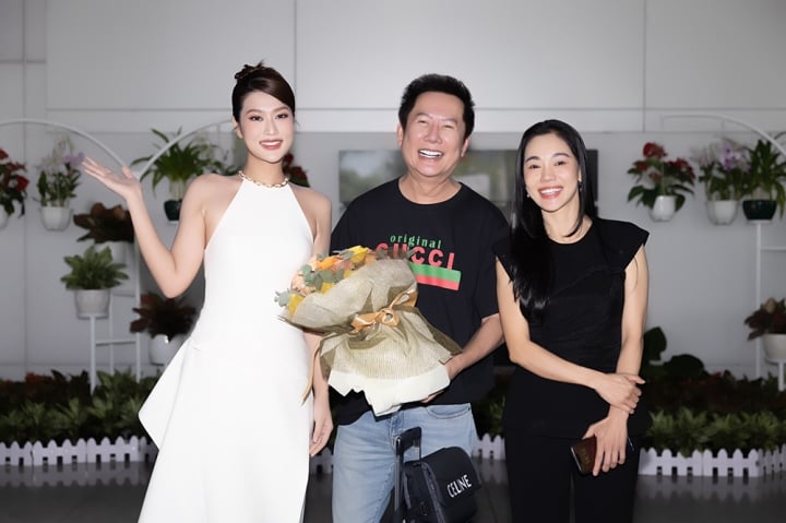 Ông Nawat tới Việt Nam để tham dự đêm chung kết Miss Grand Vietnam 2023.