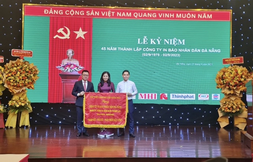 cong ty in bao nhan dan da nang tiep tuc doan ket chu dong sang tao va linh hoat hinh 2