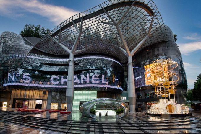 ION Orchard sẽ là điểm đến lý tưởng cho những tín đồ shopping. Ảnh: ION Orchard