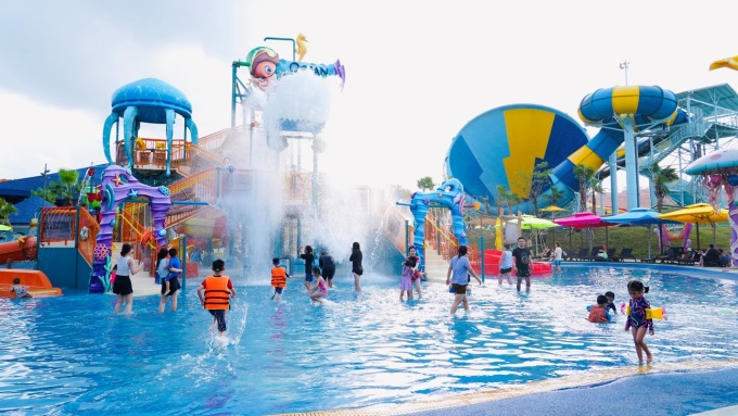 Công viên nước Wonderland Water Park thu hút hàng nghìn khách vui chơi trải nghiệm mỗi ngày. Ảnh: NovaWorld Phan Thiet