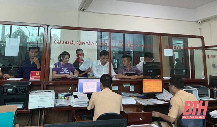 Công an Thanh Hóa triển khai cấp biển số xe theo mã định danh cho công dân