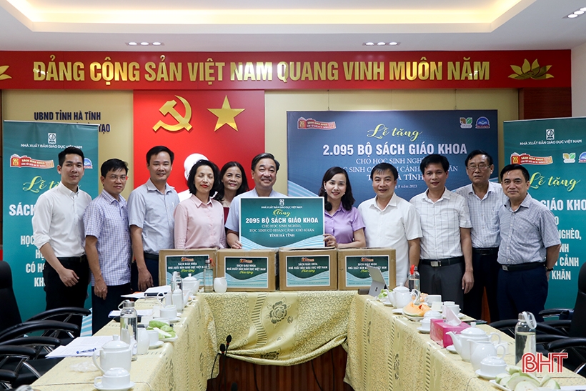 Đảm bảo đủ sách giáo khoa trước năm học mới