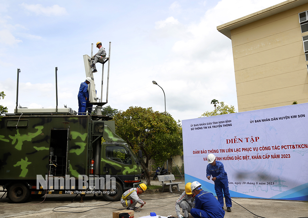 Diễn tập đảm bảo thông tin liên lạc