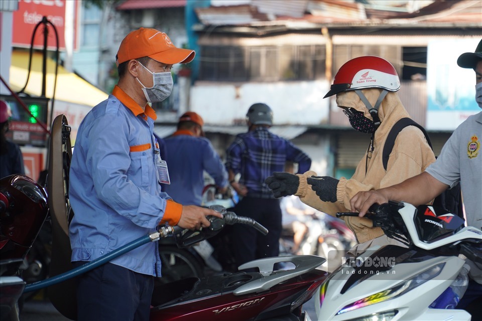 Chuyên gia: “Quỹ bình ổn xăng dầu không còn nhiều giá trị hiệu dụng”