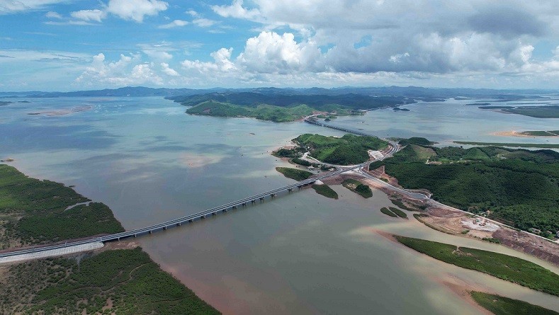 60 năm Ngày thành lập tỉnh Quảng Ninh: 'Thỏi nam châm' hút nguồn lực để phát triển trong giai đoạn mới