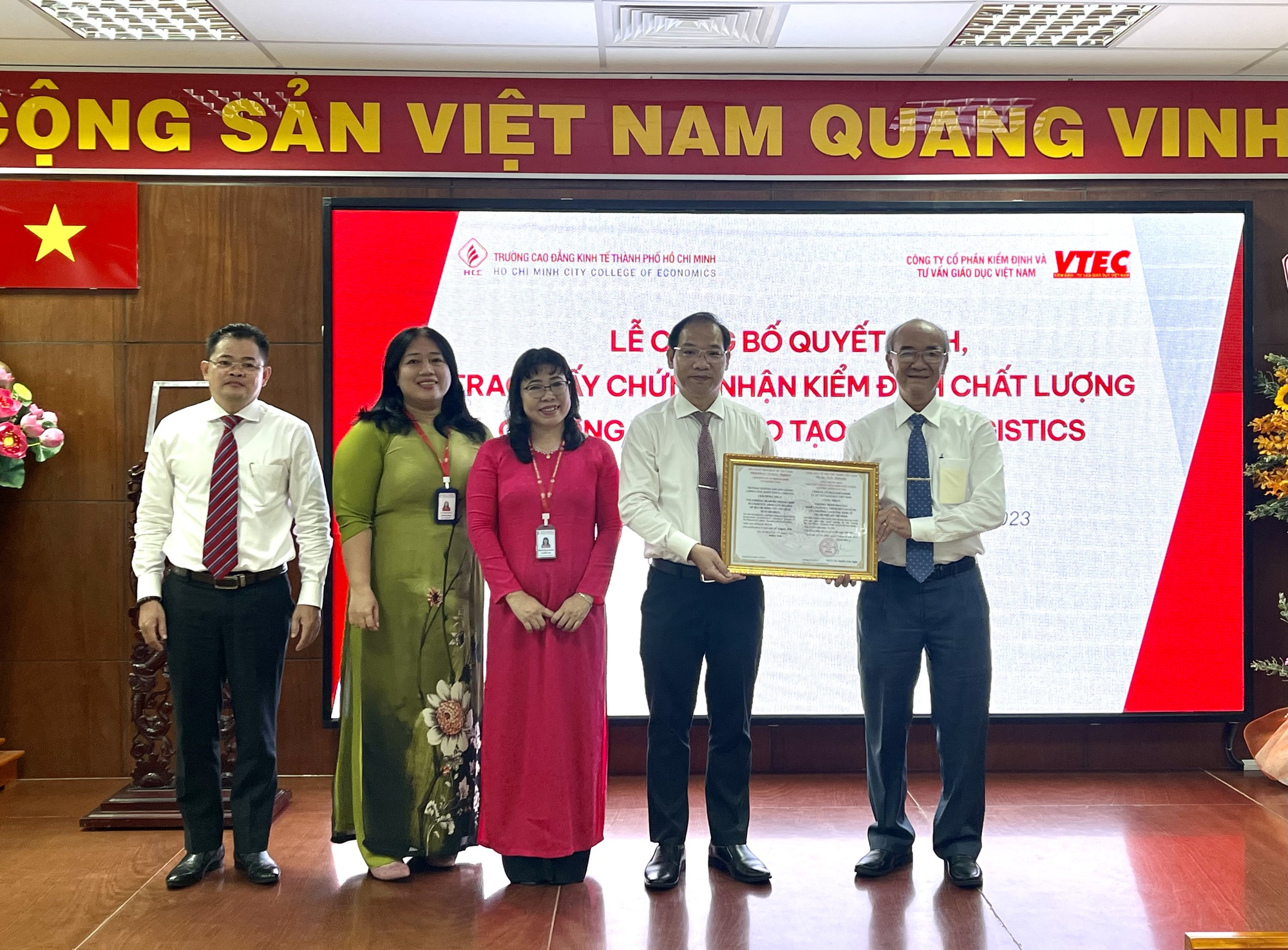 Trường CĐ đầu tiên có chương trình đào tạo nghề logistics được kiểm định chất lượng - Ảnh 1.