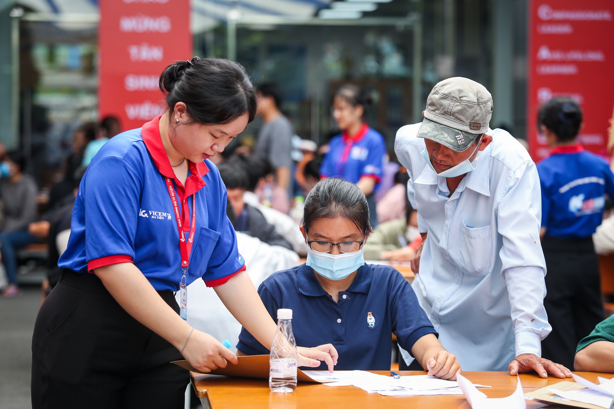 Xác nhận nhập học nhưng chưa đến trường làm thủ tục có được không? - Ảnh 2.